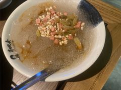 -肖四女乐山跷脚牛肉(南汇大学城生活广场店)