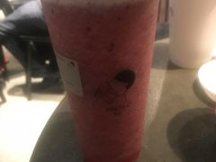 芝芝莓果-喜茶(上海正大广场店)