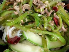 -园园锅巴米饭(高新四路店)