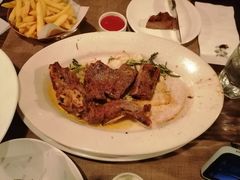 -食间牛排(重庆路万达店)