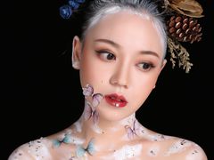 -金夫人化妆摄影职业培训学校