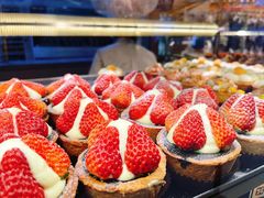 -黛汀烘焙DAINTY BAKERY(代字行合生汇店)