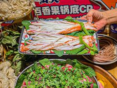 -洱火云南酸菜牛肉火锅(石景山当代商城店)