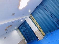 -澳洲袋鼠早教(金辉环球广场店)