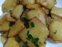 -芦茨金富饭庄·25年老字号·专做稻草鸡