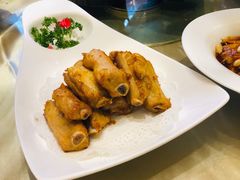 -王府井酒店(金桥港湾店)