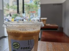 蜜瓜拿铁-CoffeeVendor(西乡店)