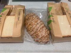 白吐司-街角 T·COFFEE 融合料理·BISTRO(车公庙店)