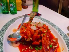 松鼠桂鱼-桂满陇·江南茶餐厅·蟹黄小笼汤包(中山公园店)
