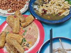 -崴海渔村(虹梅路店)