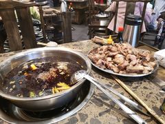 -肖肖酸萝卜鱼火锅(总店)