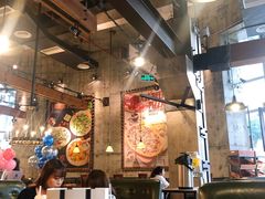 大堂-I HOLIC艾豪丽披萨(KKone店)