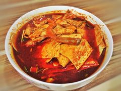 -老字号杨坡红油米线腊汁肉夹馍(东四道巷店)