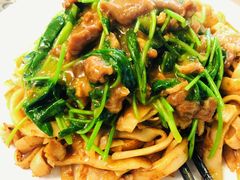 牛肉炒粿条-肉神潮汕卤鹅
