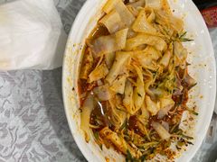 -汗腾格里·风味餐厅(新疆驻京办店)