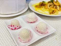 椰蓉流沙果-香港富临皇宫(五月花商业广场店)