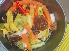 -多嘴超级肉蟹煲(中街恒隆故宫店)