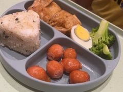 -西语炭烧牛排·西厨(石龙店)