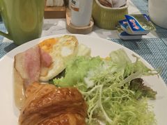 -成都武侯祠希尔顿惠庭酒店