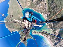 -费特希耶滑翔伞