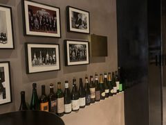-wineapp葡萄酒餐吧(外滩金融中心店)