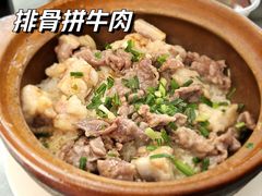 -容里煲仔饭(利丰北路店)