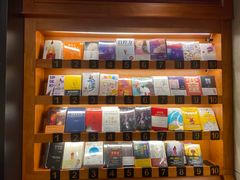 -西西弗书店&矢量咖啡(壹方购物中心店)