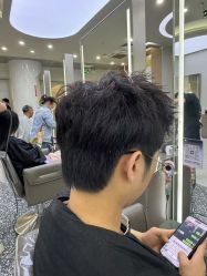 -苏豪路易士·嘉玛发廊