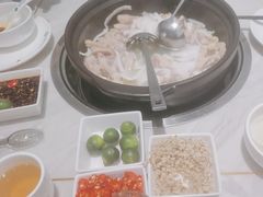 -四季缤纷椰子鸡(雨花亭凯德广场店)