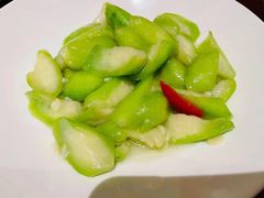 -宝燕壹号景观餐厅(龙盛国际商业广场店)