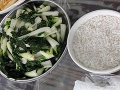 -满記土窑烧鷄波浪山莊