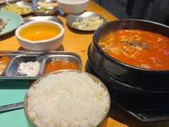 -唯成•韩国炭火烤肉 유성고기