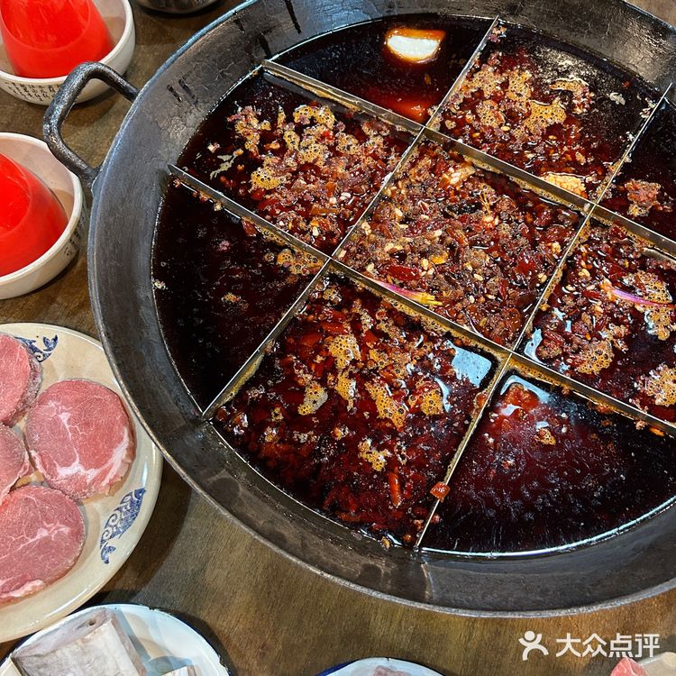 强烈推荐士豆丝儿，稍微烫一下太绝了，价格也都很实惠