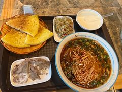 -京穆兰兰州牛肉面·清真(中川机场店)
