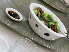 -东豪园林海鲜酒家(南港路辅路店)