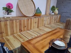 -锅来乐地锅鸡(安亭店)