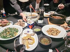 -铜锣湾·有麝自然香(渝北财富中心店)
