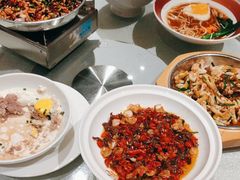 -国味壹号·精品湘菜·宴请佳选(新天地店)