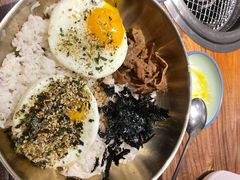 -明洞阿姨·韩式酱蟹烤肉·创意料理(三元桥店)