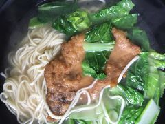 大排面-家烧面馆【南山路知名经典面食】