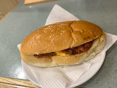 招牌咸牛肉芝士猪仔包-华嫂冰室(尖沙咀店)