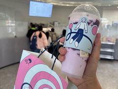 -喜茶(迪士尼小镇·平行宇宙店)