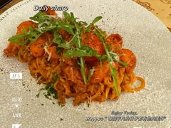 -Mark&Mars Restaurant