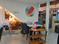 -毛辣果·贵州红酸汤牛肉火锅(西单店)