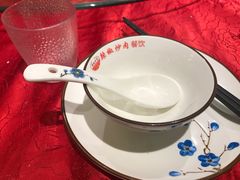 餐具摆设-万小金辣椒炒肉(抚河南路店)