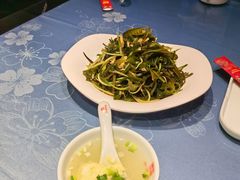 -乔家小院•非遗驴肉•本地小海鲜(滨河路店)