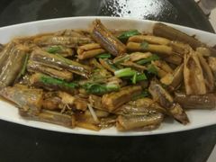 -张记老街里海鲜美食城(劈柴院店)