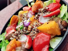 烤南瓜藜麦沙拉-La Terre乐田(万象城店)