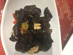 -沁香庭中餐厅·川粤菜(重庆高新假日酒店)
