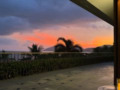 -日落吧·海景咖啡厅·餐酒吧·鸡尾酒·下午茶·乐队表演·浪漫夕阳·三亚文华东方酒店